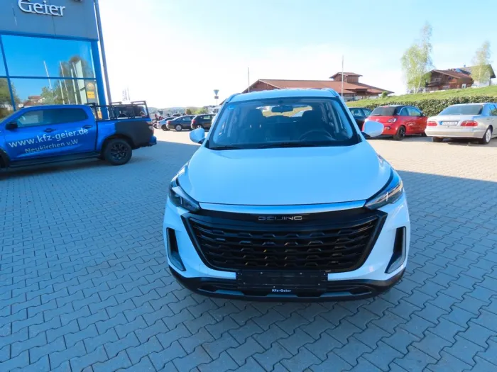 BAIC Beijing X35