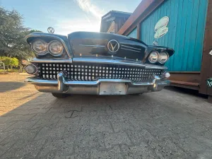 Buick Century  Coupe Chrom Lady