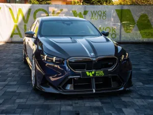 BMW M5 Limousine Basis