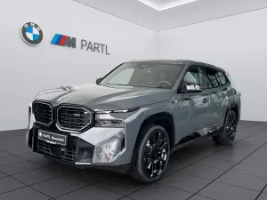 BMW XM 50e AUTOBAHNASSIST 360° AHK Massage