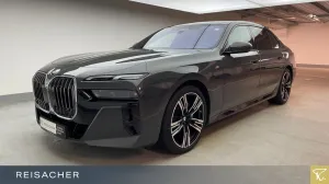 BMW 740d A xDrive M-Sport,SkyLou,AHK,DAProf,Autom