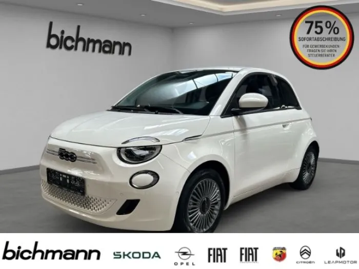Fiat 500e 42KWh DAB+ Apps Alu RFK SHZ Keyless