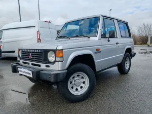Mitsubishi Pajero 2.5 TDI Metal-top