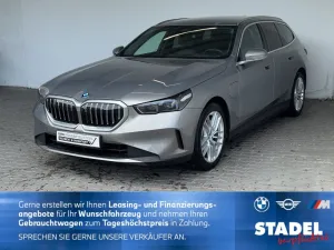 BMW 530e xDrive Tour.