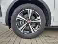 Jaguar E-Pace P300e AWD Automatikgetriebe R-Dynamic S