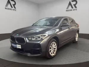 BMW X2 sDrive 18 i Advantage Kam LED SHZ PDC
