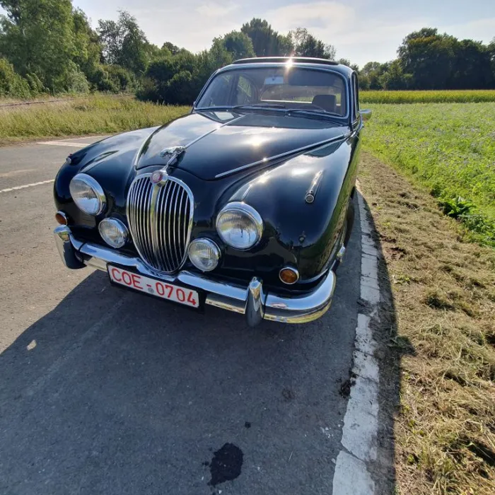 Jaguar MK II Neuaufbau