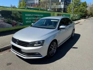 Volkswagen VW Jetta 1.4 TSI Xenon, Navi, Totwinkel, Sitzhei