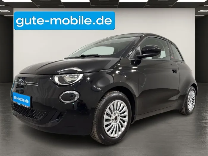 Fiat 500e Cabrio Red 42kWh -PDC -KAMERA -SHZ -CARPLAY