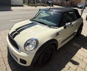 MINI John Cooper Works Cabrio John Cooper Works