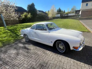 Volkswagen Karmann Ghia