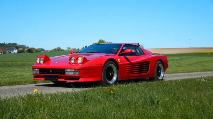 Ferrari Testarossa43.800km / Matching / H / Deutsche EZ/