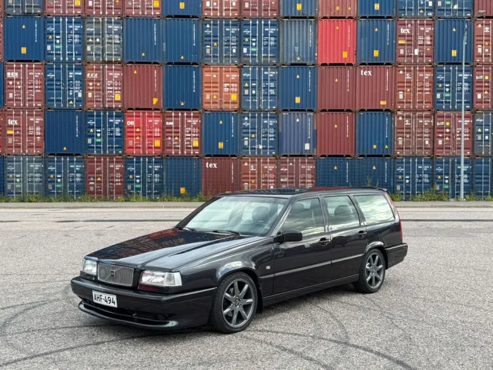 Volvo 850R