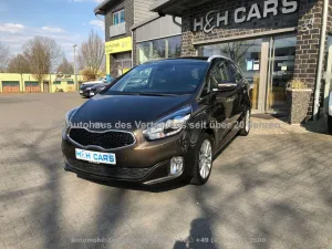 Kia Carens 1.7 CRDi UEFA Euro 2016 Alu AHK Premium-P