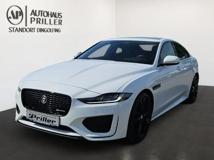 Jaguar XE R-Dynamic HSE/NAVI/Matrix-LED/ACC/Apple/eGSD