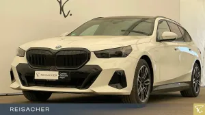 BMW 550e A xDrive Tou M-Sport,M-Sport PRO,Pano,AHK,D