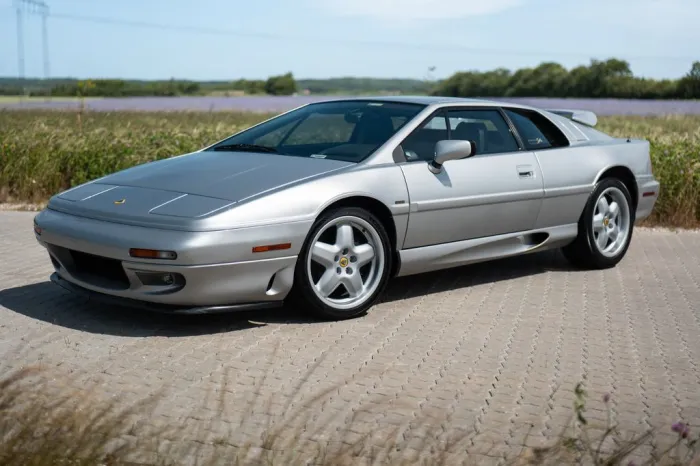 Lotus Esprit S4 Turbo