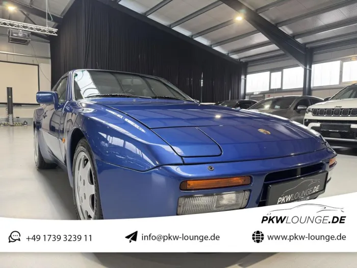 Porsche 944 Turbo mit Gutachten Vollrestauriert !