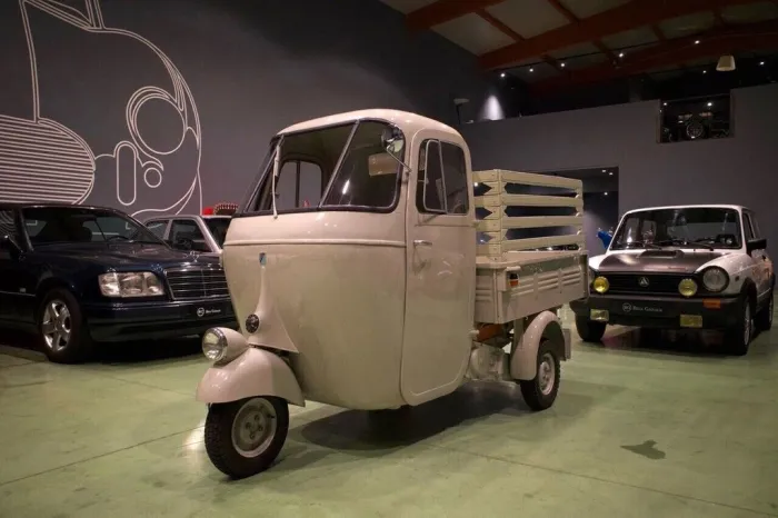 Piaggio Ape Faro Basso AC1 T 1957