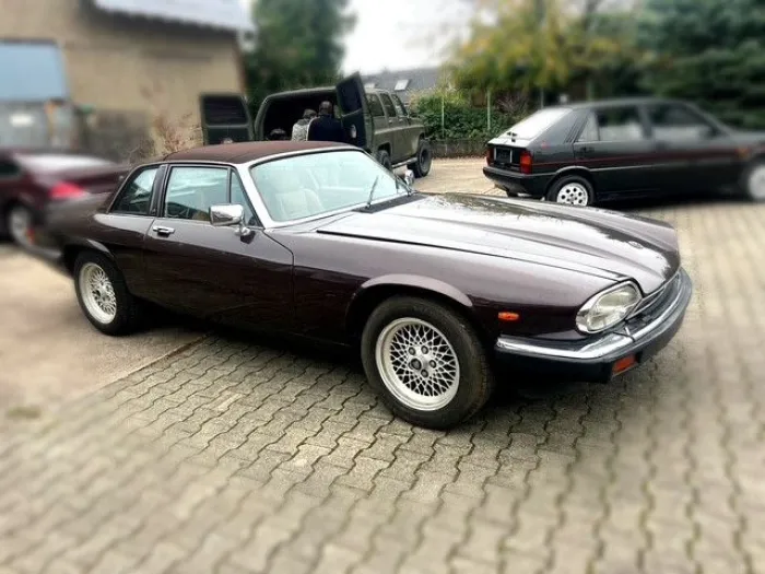 Jaguar XJSC