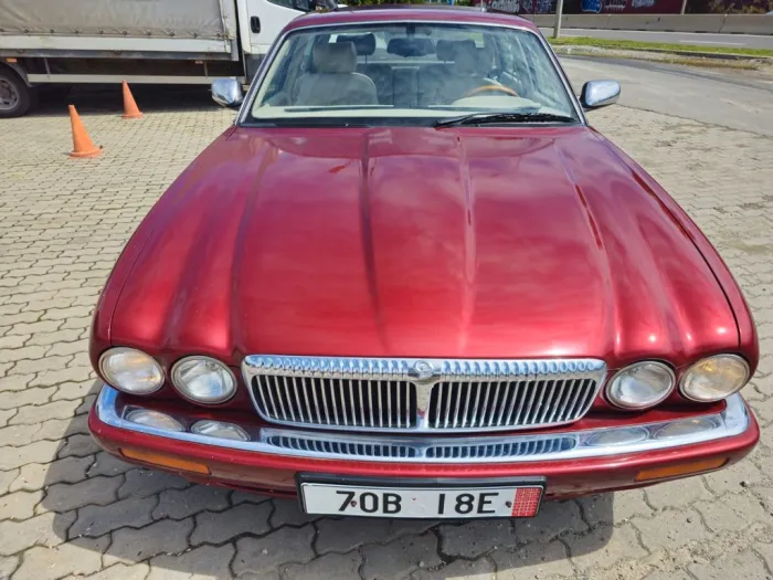 Jaguar Daimler 6.0 Double Six Auto Lang Double Six