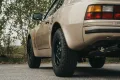 Porsche 944