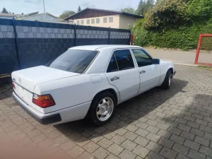 Mercedes-Benz E 400