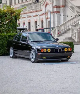 BMW S38B36  M5