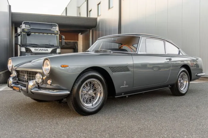 Ferrari 250 GT/E 2+2 - Grigio Fumo - #2675 GT - Complete