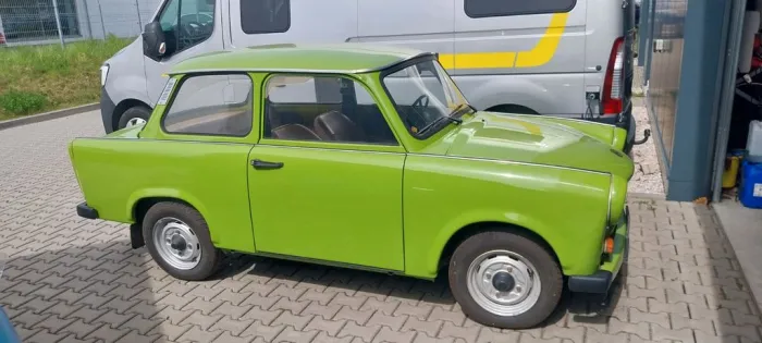 Trabant 601 eine optische und techn. Perle im neuem Lack