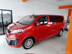 Peugeot Traveller HDi 115 Allure 9 POSTI