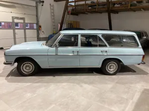 Mercedes-Benz 240 D Kombi