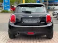 MINI COOPER 1.5 Automatik SHZ BT PDC NAVI LED