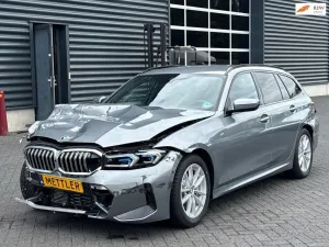 BMW 3-serie Touring 330d xDrive, M-Sportpakket, Head