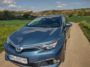 Toyota Gepflegter Auris Autom. Executiv, Dashcam, 2016