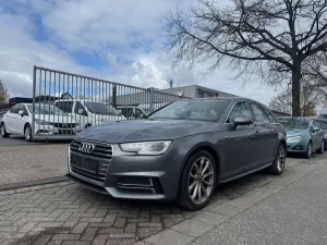 Audi A4 Avant s line
