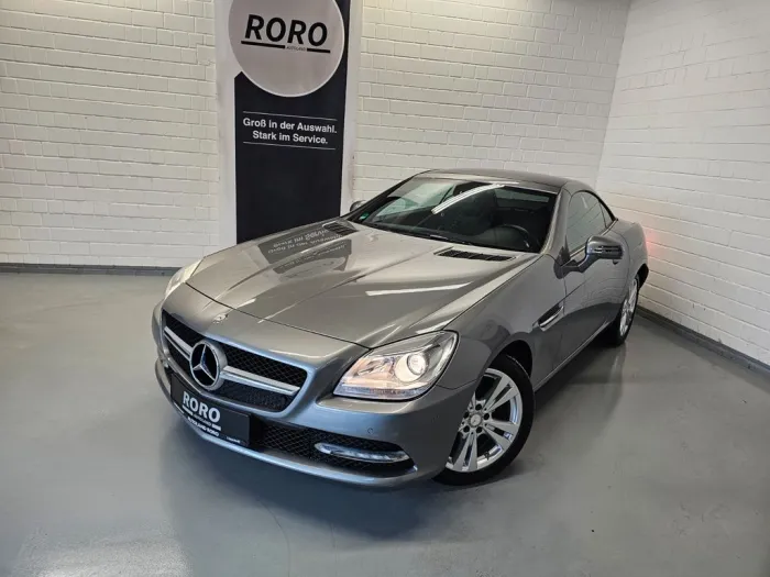 Mercedes-Benz SLK 250 Roadster BlueEfficiency + AirScarf/Pano