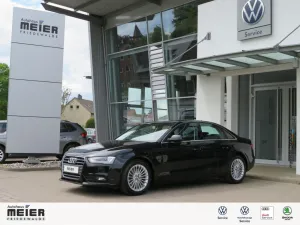 Audi A4 1.8 TFSI Attraction AHK Navi Xenon Ganzjahr