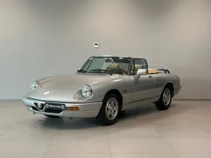 Alfa Romeo Spider 1.6