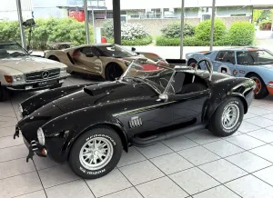 Cobra 427 Shelby Cobra by Superformance 7.0 V8  551 PS