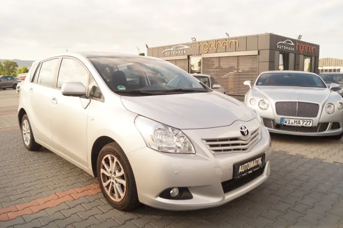 Toyota Verso Edition AUTOMATIK Pano-D Klimaaut Tempomat