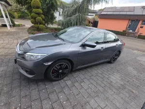 Honda Civic 1.5 VTEC Turbo Prestige CVT-Auto Prestige