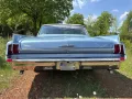 Oldsmobile Dynamic 88 Holiday 4-Door Sedan