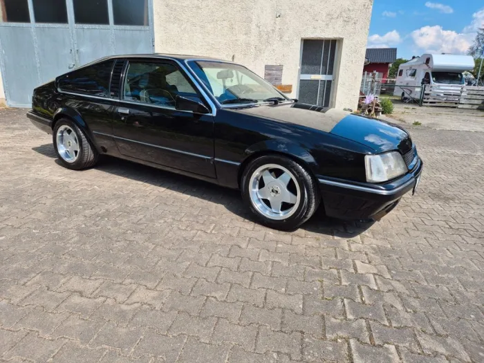 Opel Monza GSE 3.0