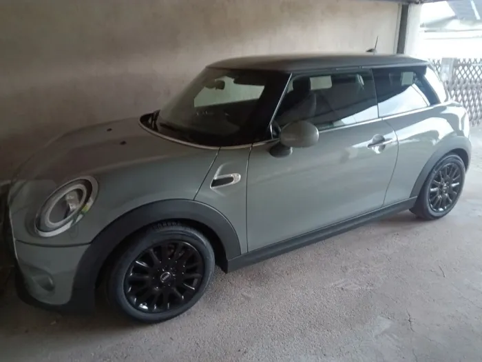 MINI One 