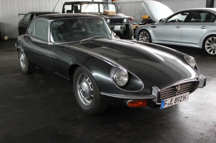 Jaguar E-Type matching numbers Schalter V12