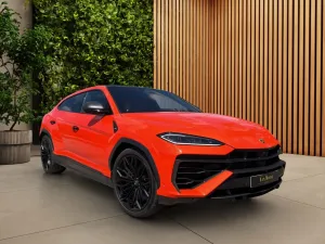 Lamborghini Urus SE/VOLL/CARBON/B&O/PANO/FOND