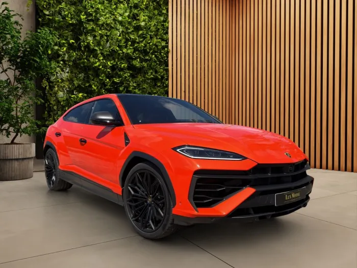 Lamborghini Urus SE/VOLL/CARBON/B&O/PANO/FOND