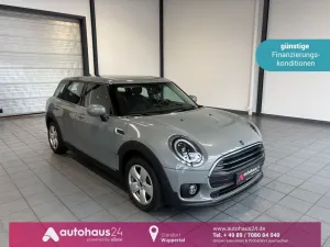 MINI Clubman One  Essential Trim-ACC-Pano-LED