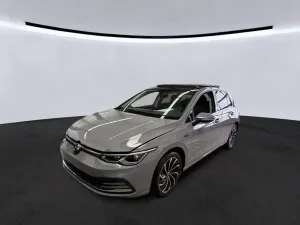 Volkswagen Golf Style 2.0 TSI DSG PANORAMA KAMERA ACC APP L